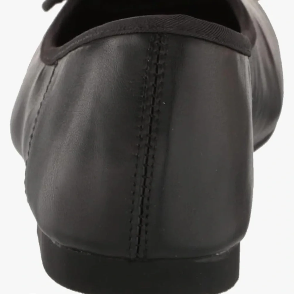 madden girl Henie Women's Flats - Picture 2 of 6